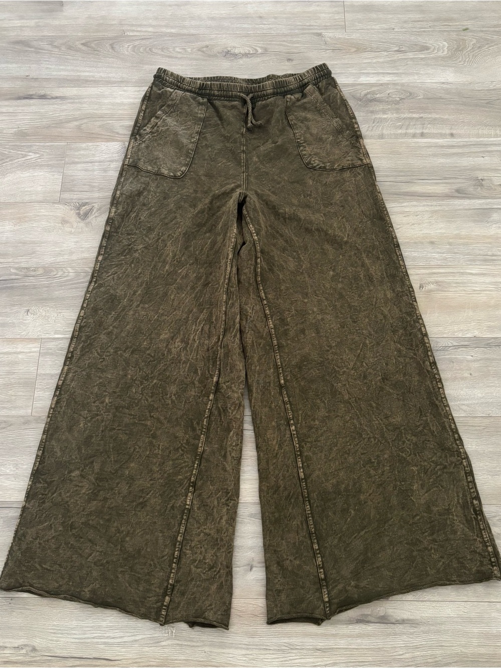 Three Bird Nest Relaxing Robin Wide Leg Pant New Olive Green sz XL - Picture 6 of 10